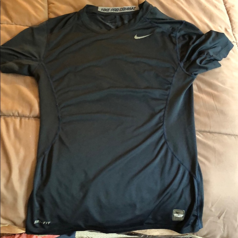 Nike pro combat dri fit size small